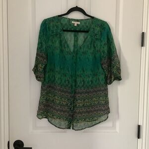 Skies Are Blue Emerald Patterned Top